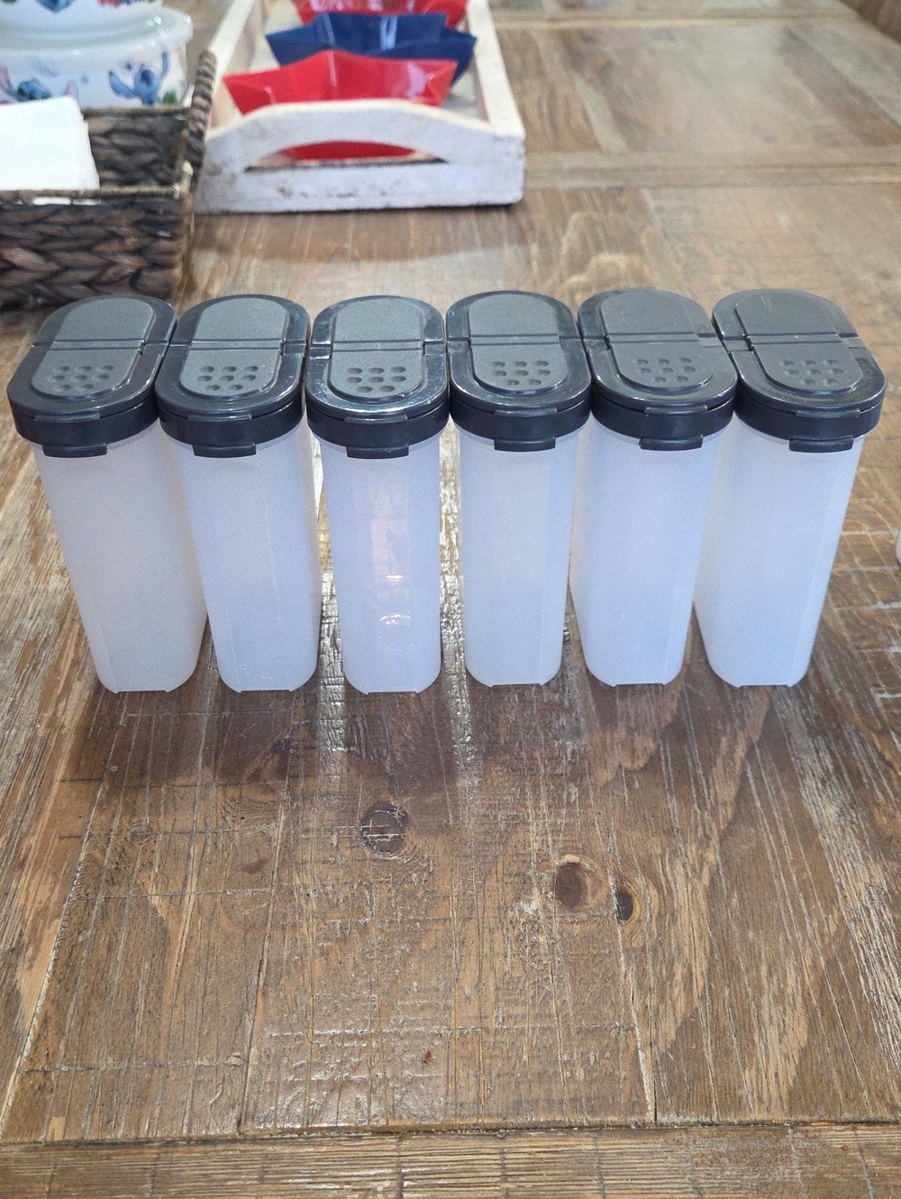 Tupperware Modular Mate Spice Shaker Set Stackable Home Storage & Organization - Picture 3 of 10